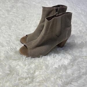 Toms Majorca Peep Toe Suede Ankle Booties Women’s Size 7.5